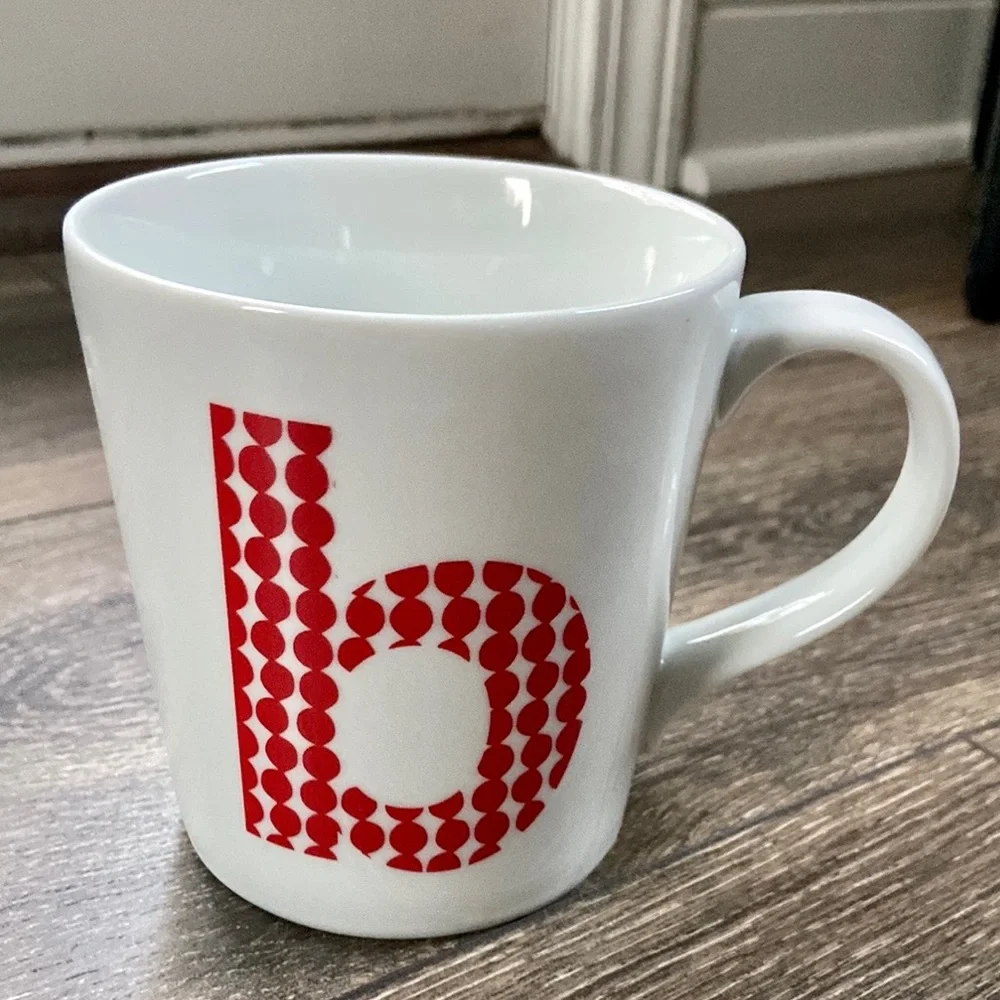 Crate & Barrel ‘B’ Alphabet Ceramic Tapered Mug